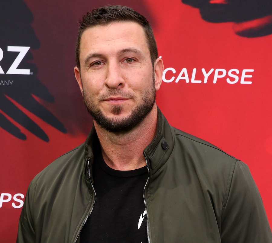 Pablo Schreiber bio